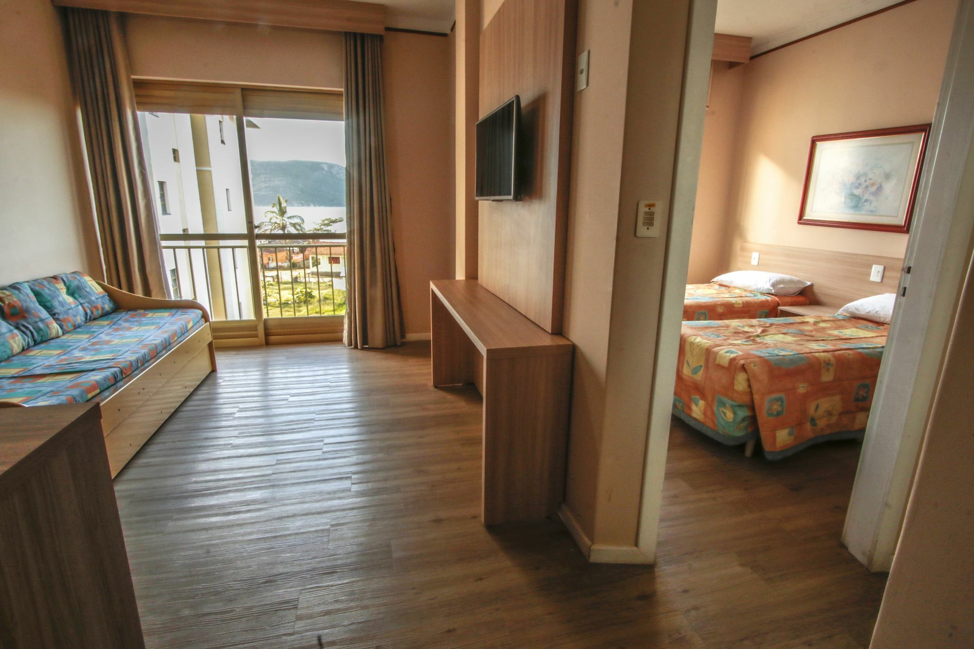 Hotel Encantos Lexus Ingleses 4*